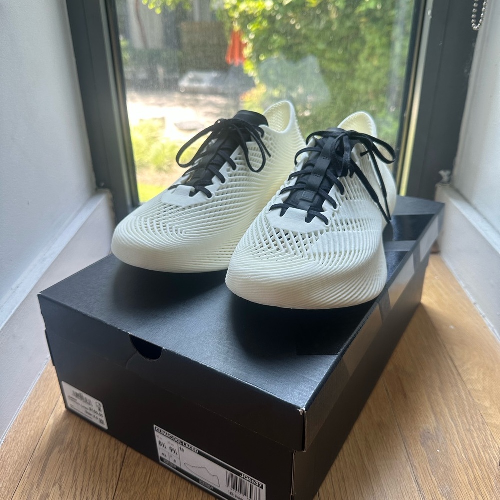 Brand New Adidas Climacool Laced - Mens 8.5, Womens 9.5. Black-White Sneakers